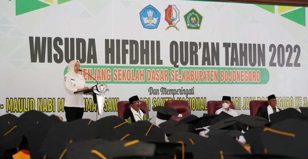 Bupati Bojonegoro Mewisuda 600 Tahfidzul Qur'an Tingkat SD